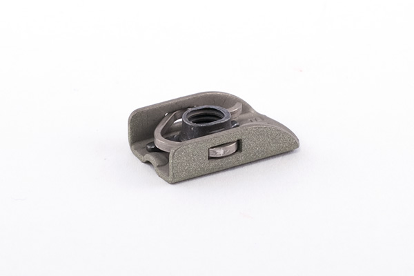 One-Lug Clip-Retained Nutplate